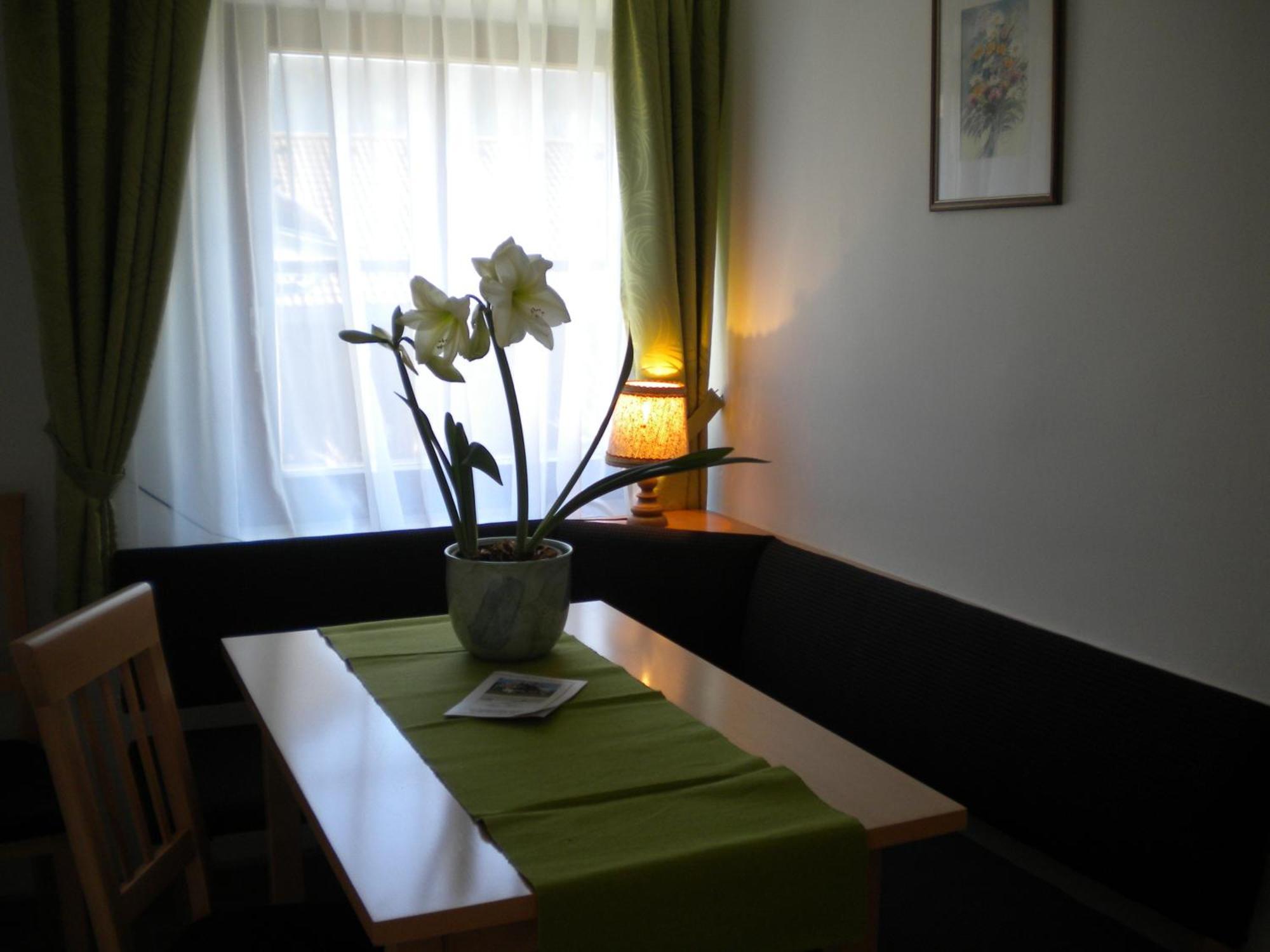 Haus Helene Apartment Rauris Exterior photo